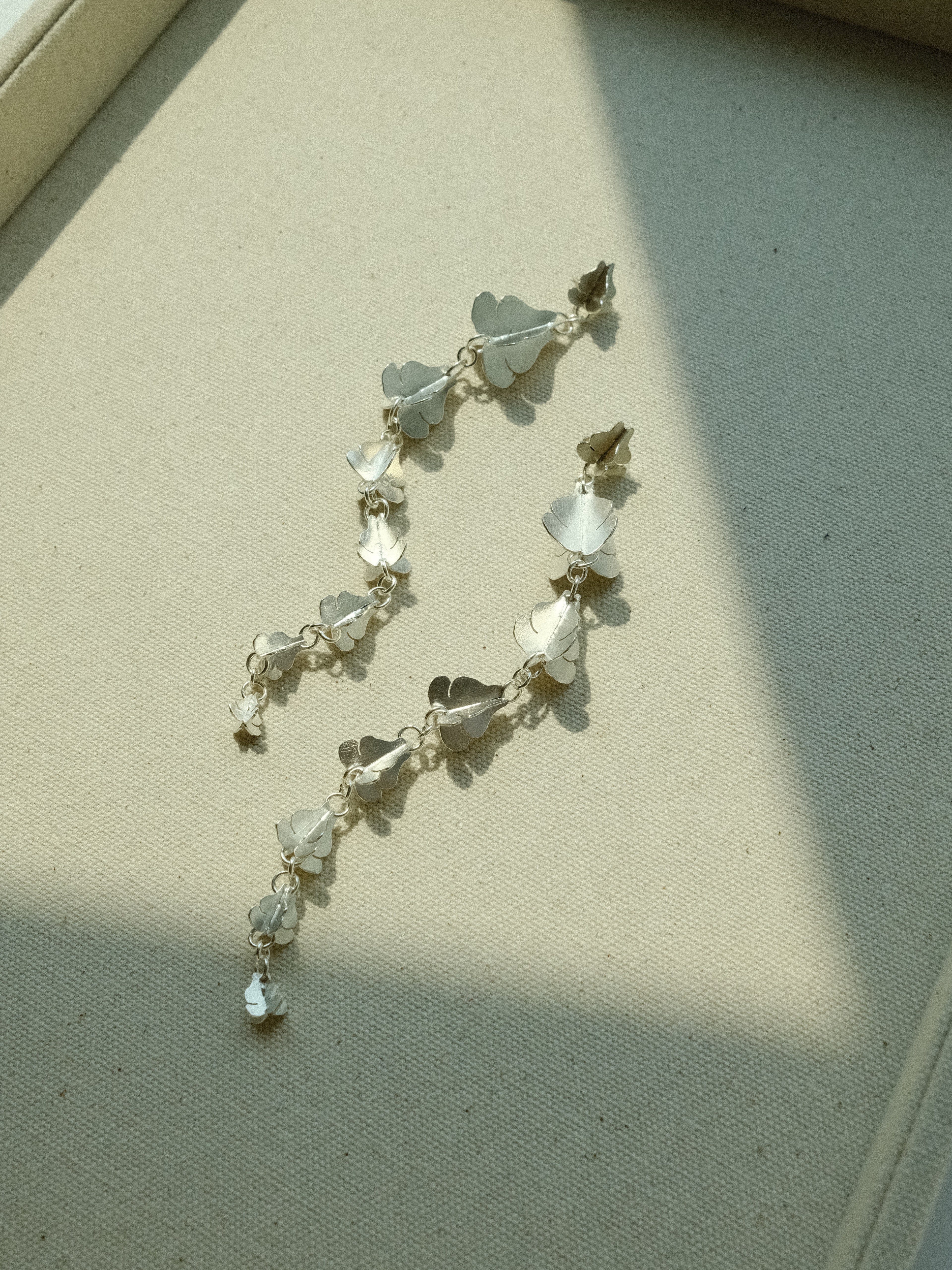 Dok Rak Drop Earrings