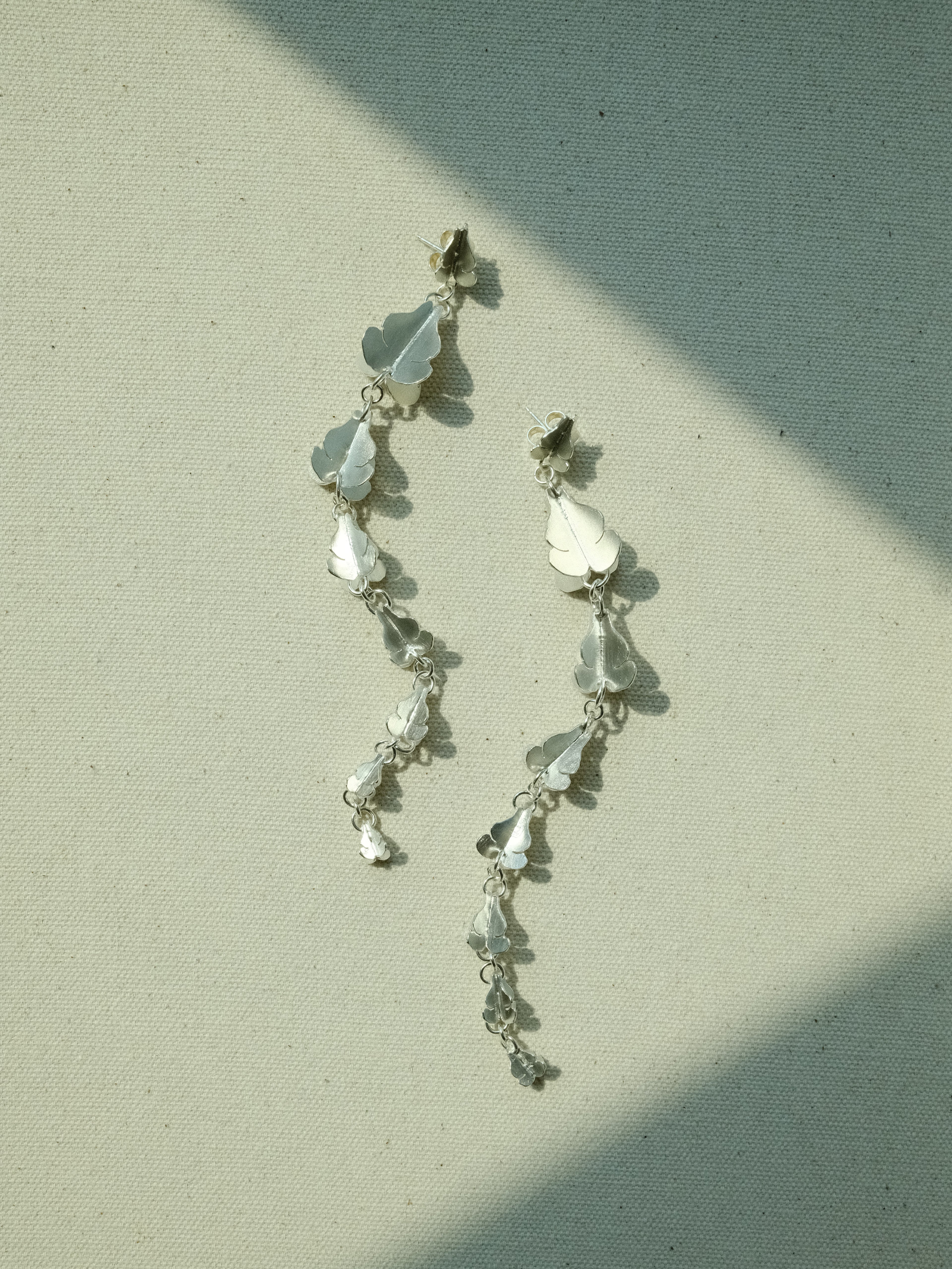 Dok Rak Drop Earrings