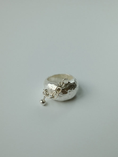 Chunky Dangle Ring
