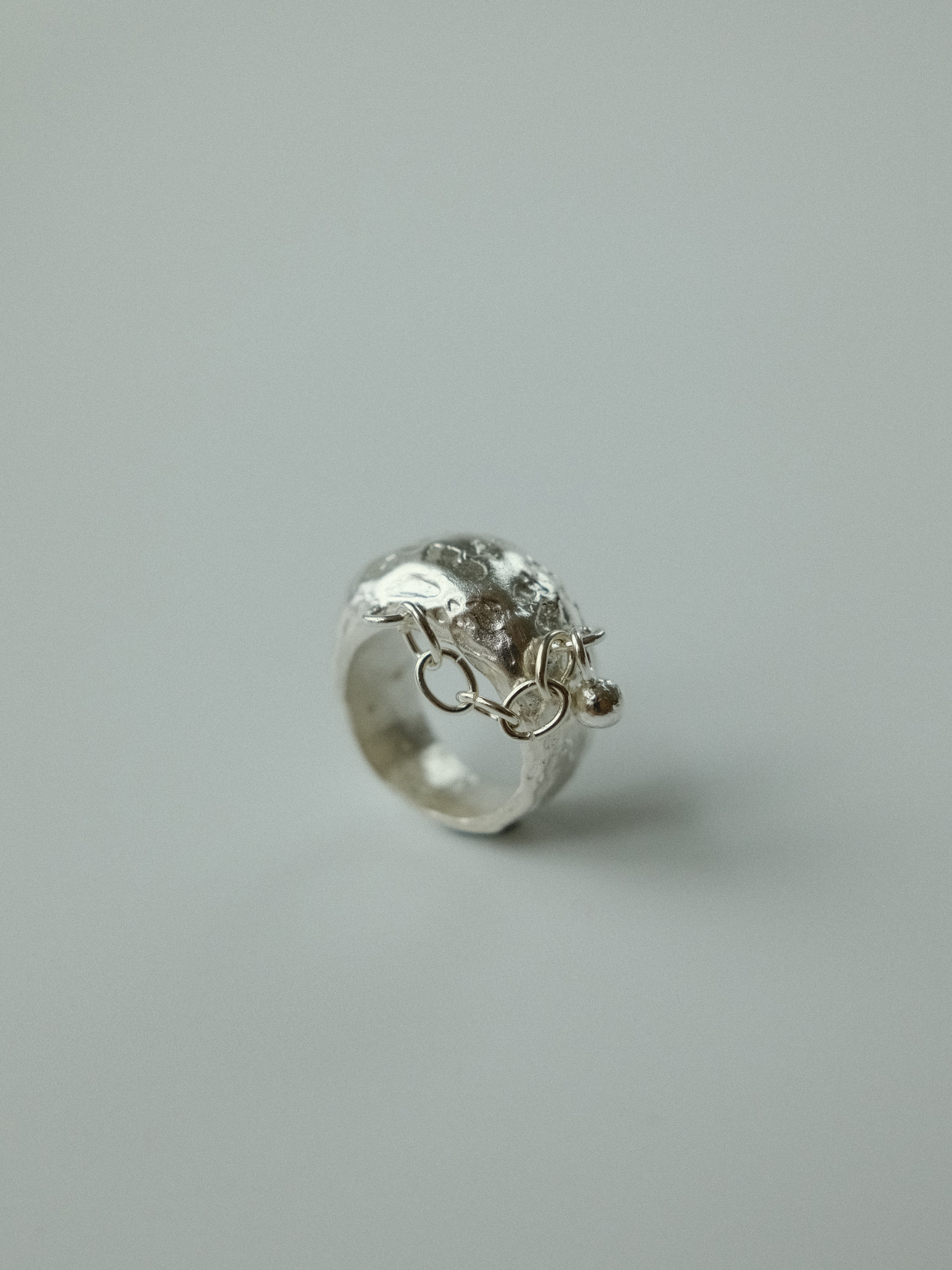 Chunky Dangle Ring