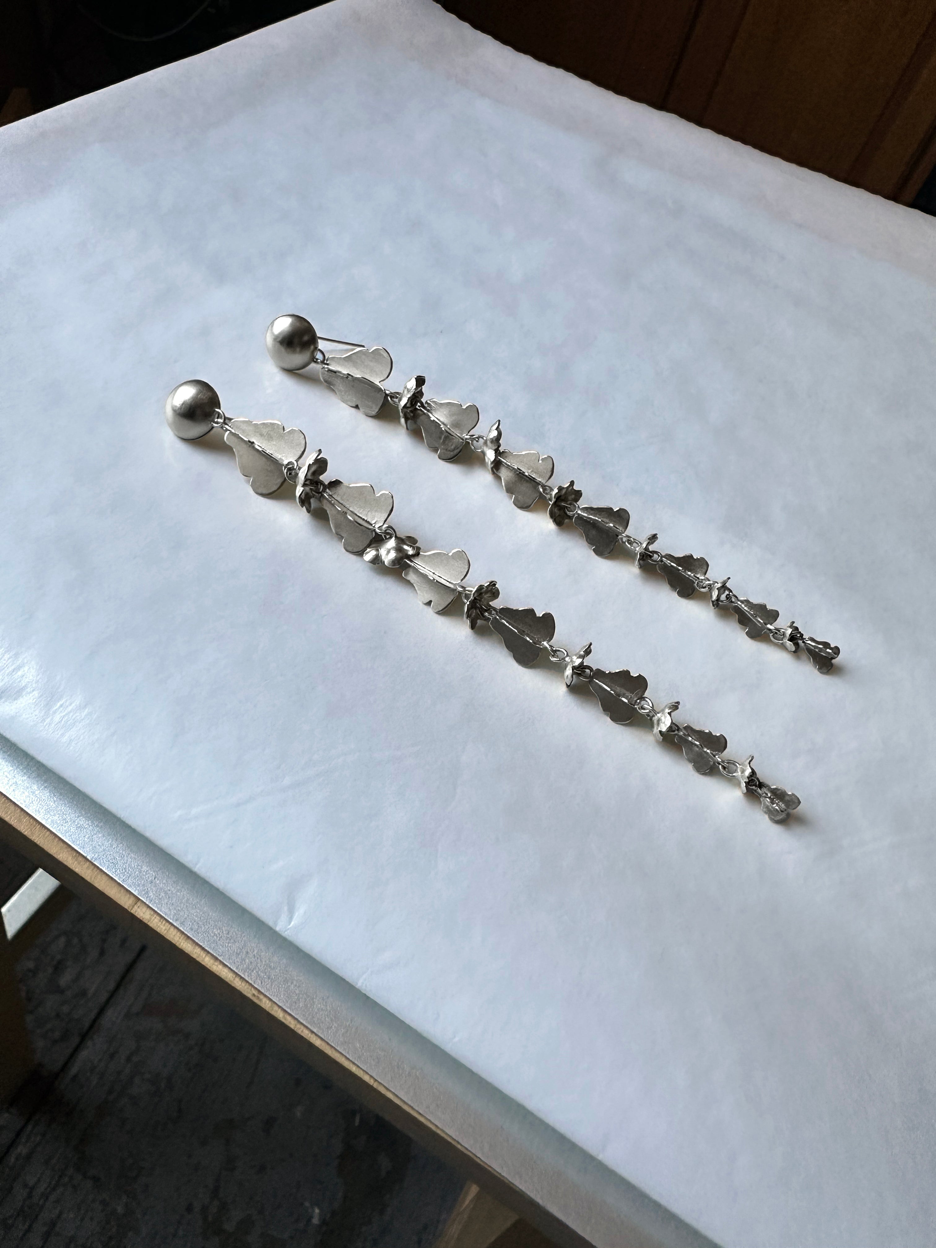 Dok Rak Drop Earrings