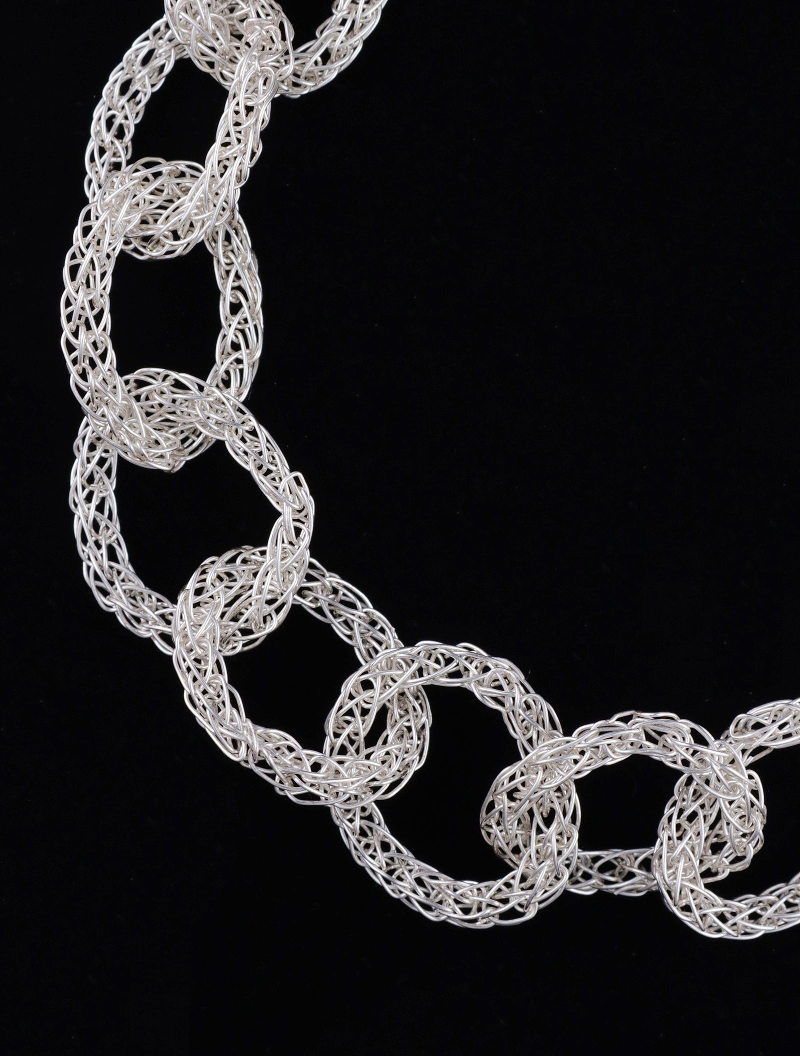 Chunky Link Pearl Choker