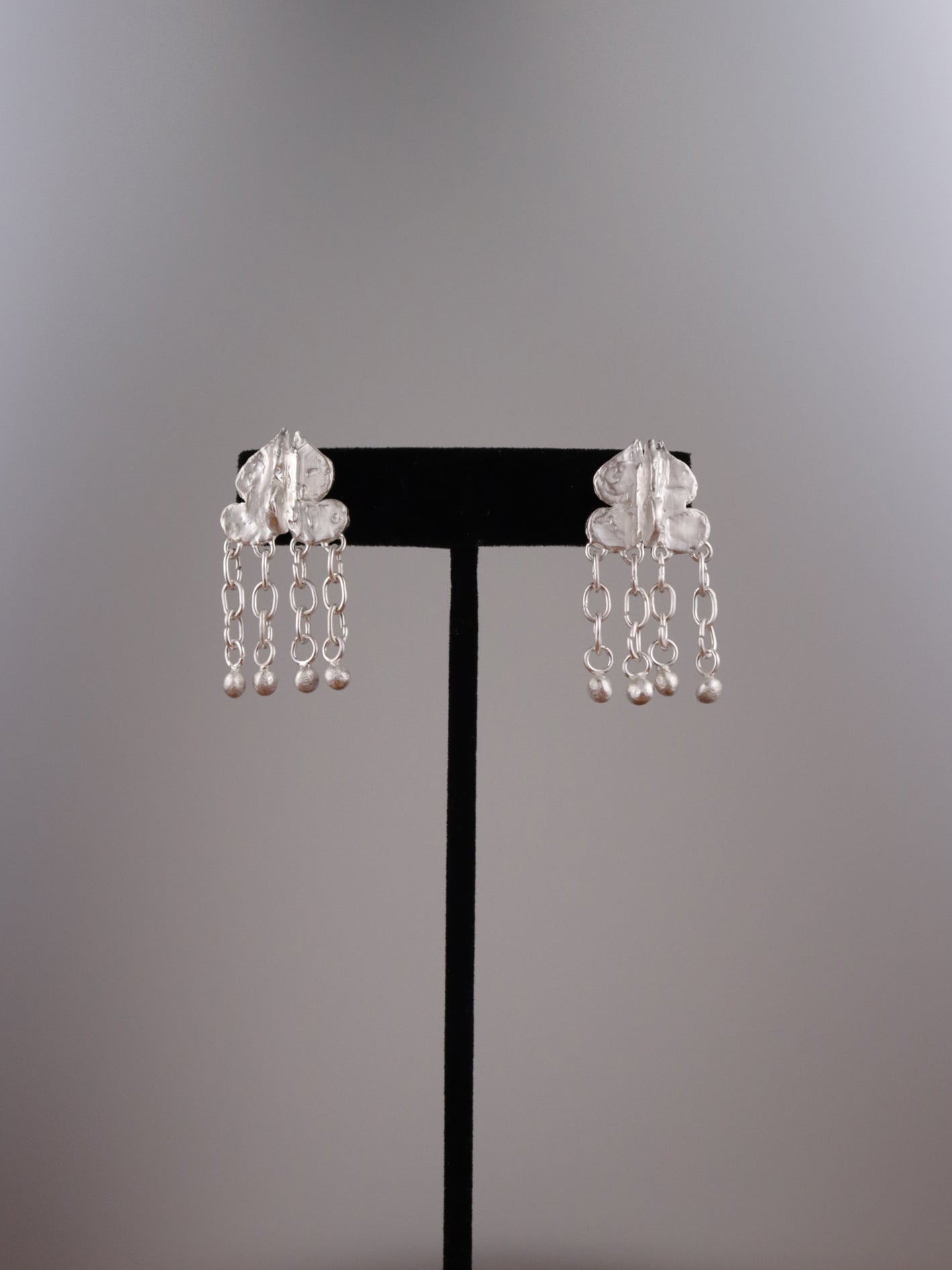 Dok Rak Chain Earrings