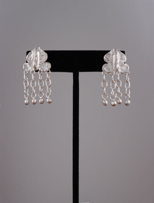 Dok Rak Chain Earrings